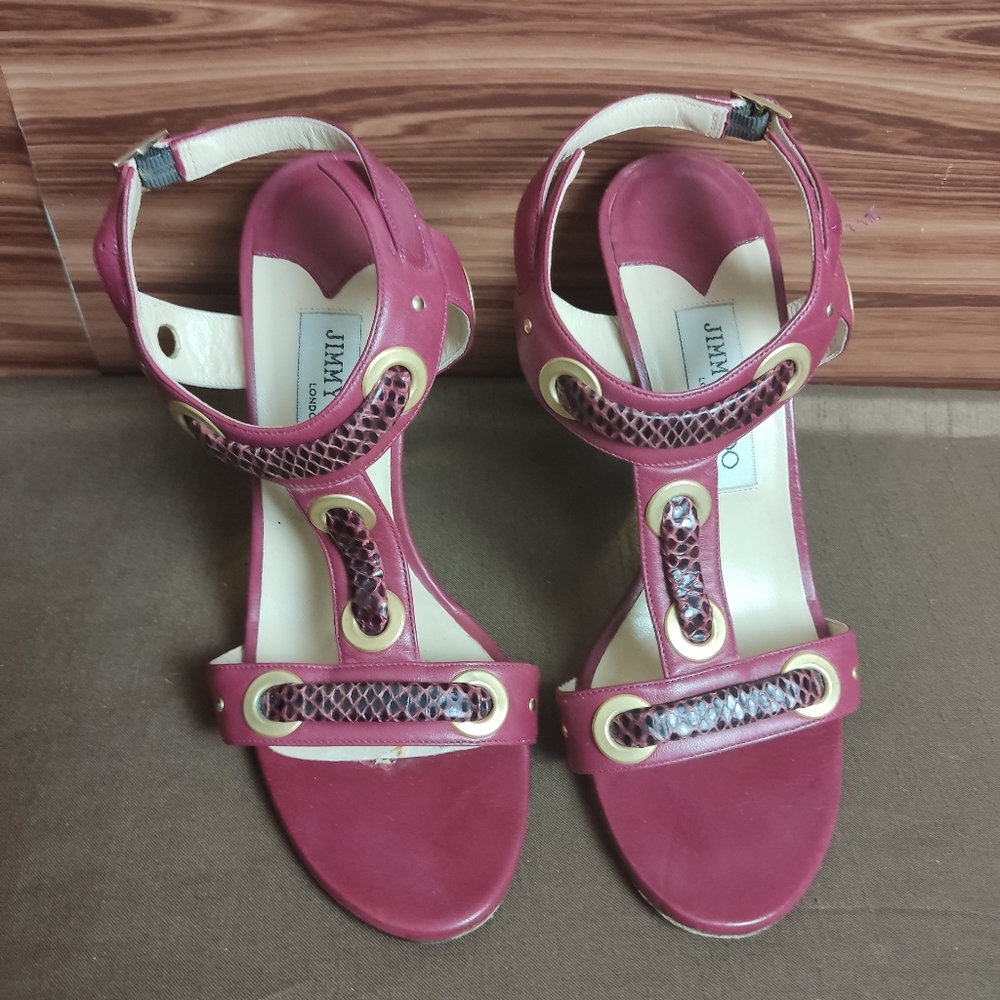 Jimmy Choo Pink and Gold Strappy Heels - Picture 2 of 9